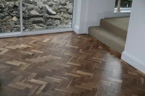 Штучный паркет Magestik floor Орех Американский Натур Лак